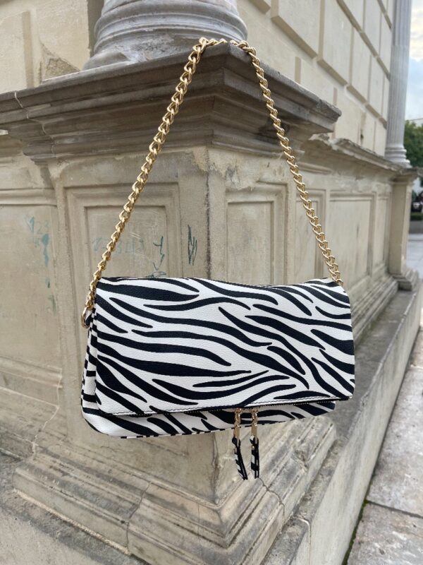 Bolso animal print cebra. - Imagen 4