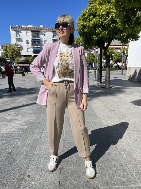 Pantalón globo camel. - Imagen 4