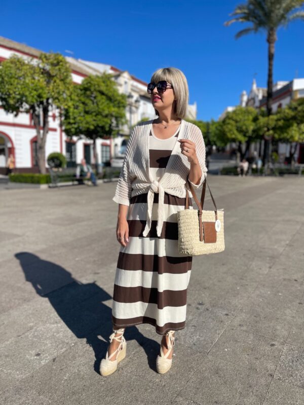 Vestido largo franjas marrón chocolate. - Imagen 3