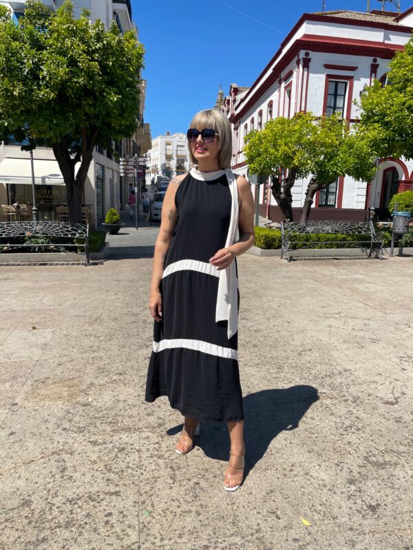 Vestido Anáis negro.
