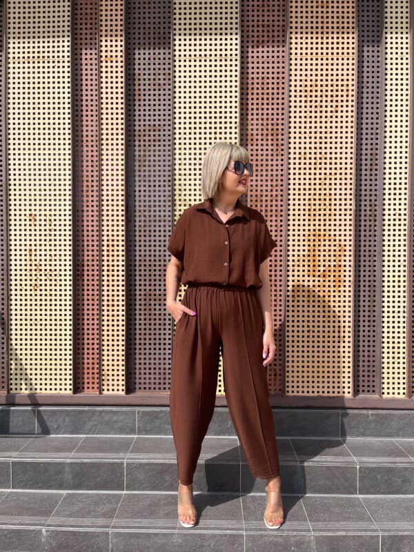 Conjunto Sara brown. - Imagen 6