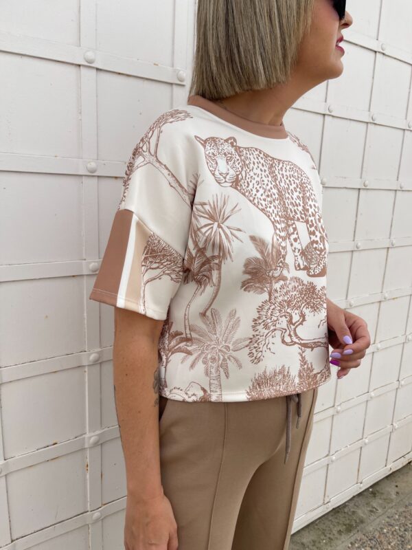 Camiseta Tiger camel. - Imagen 5
