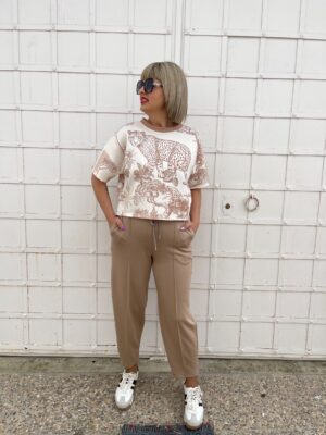 Pantalón globo camel.