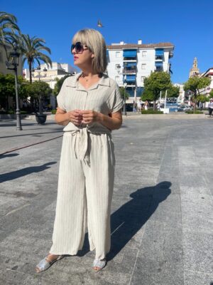 Conjunto Urban Tailor beige.