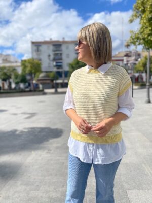 Chaleco hilo amarillo.