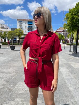 Conjunto Madagascar burdeos.