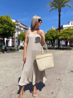 Vestido plisado Lino beige.