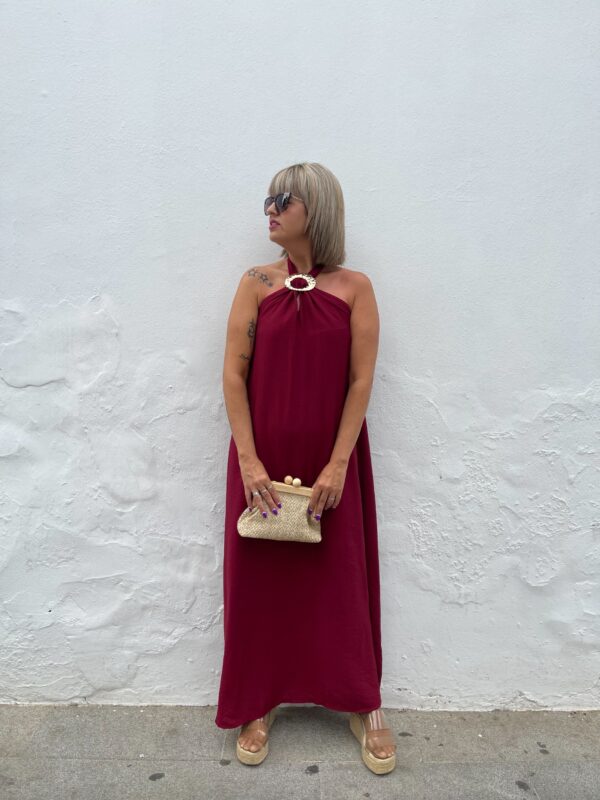 Vestido Silvia burdeos.