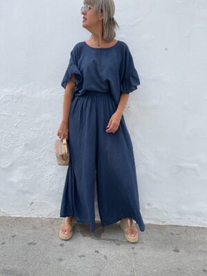 Conjunto Soft pantalón efecto falda azul marino.