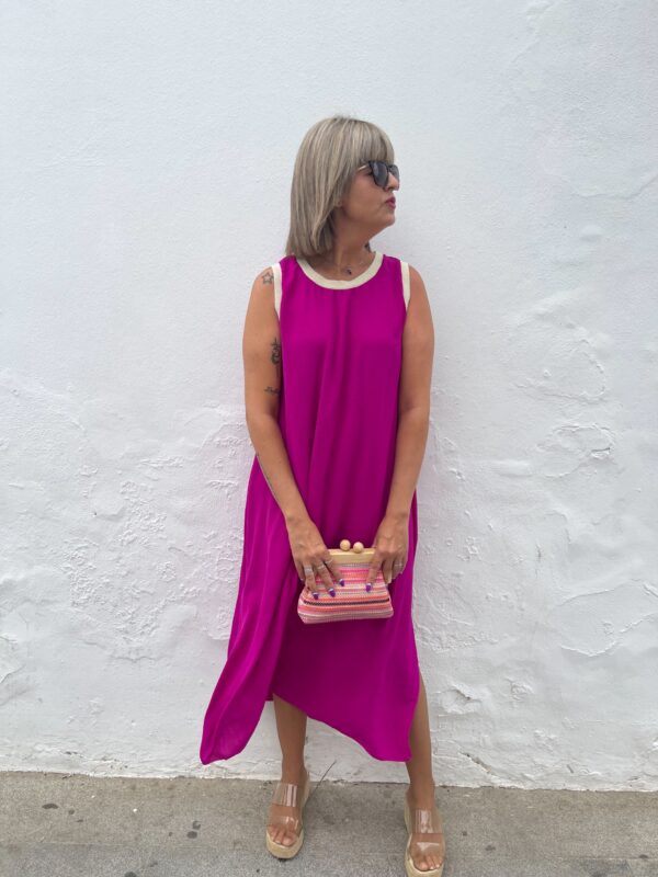 Vestido Cool Gold fucsia.