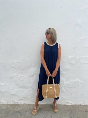Vestido Cool Gold azul marino.