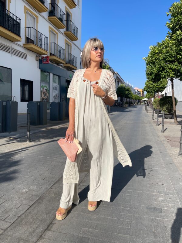 Cardigan Sibilina beige.