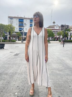 Vestido Zoe beige.