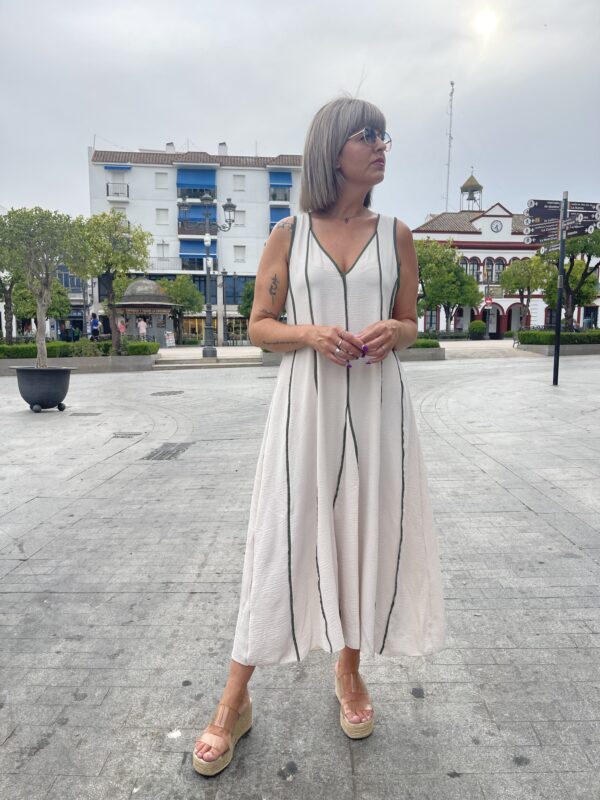 Vestido Zoe beige. - Imagen 3