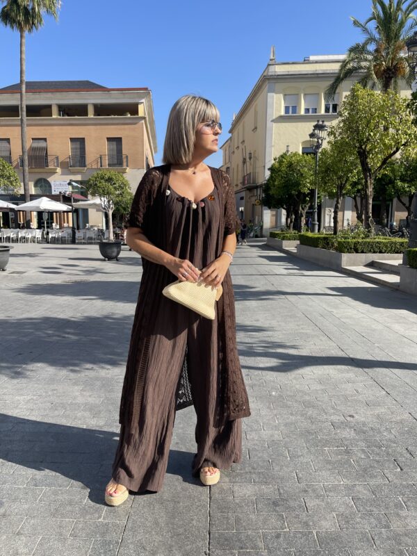 Cardigan Sibilina marrón chocolate.