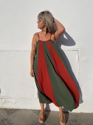 Vestido Savannah verde-teja.