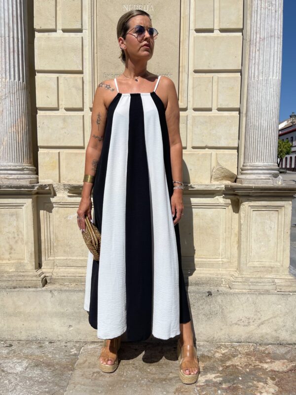 Vestido Savannah blanco-negro. - Imagen 4