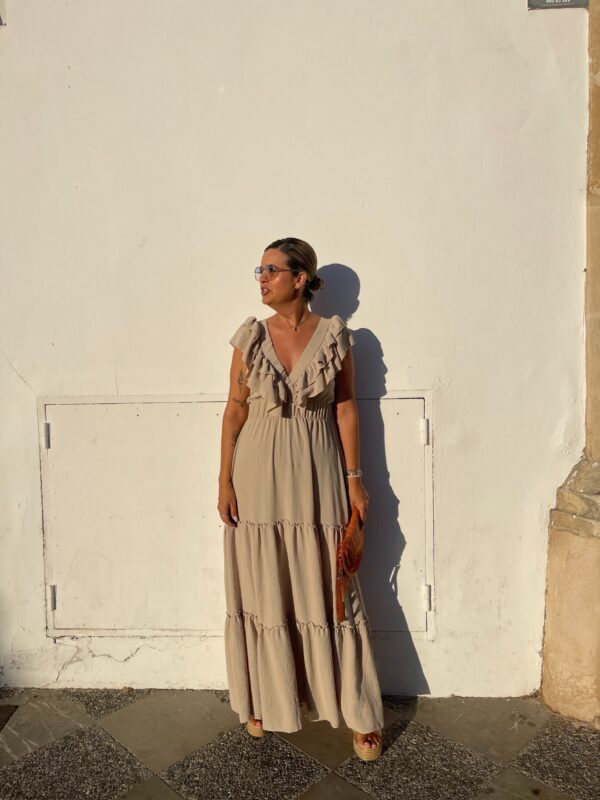 Vestido Lola taupe. - Imagen 4