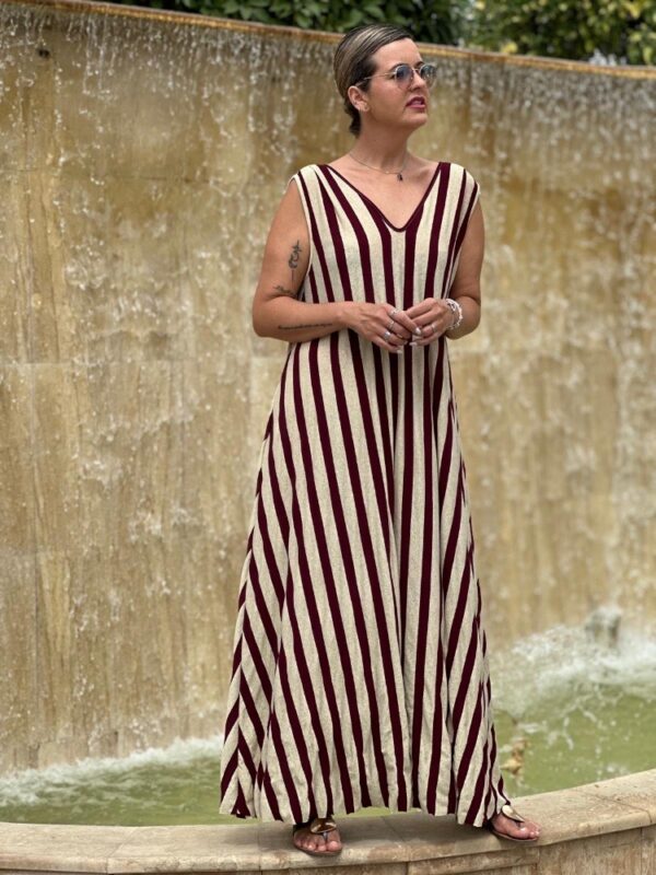 Maxi Vestido Deluxe burdeos.