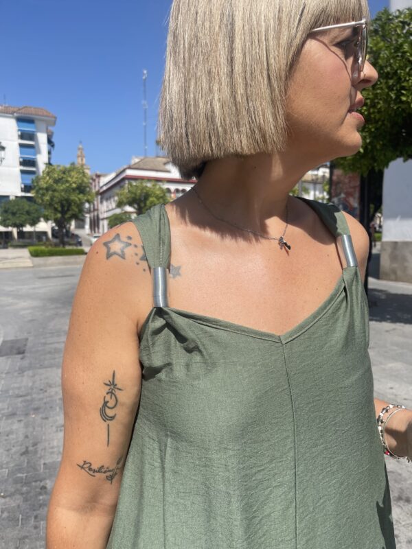Vestido argollas verde. - Imagen 4