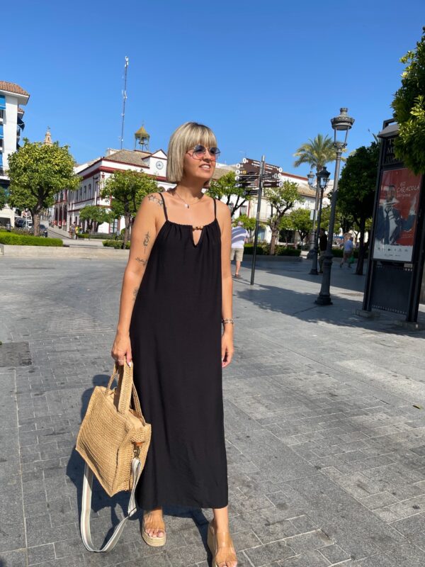 Vestido básico bolas negro. - Imagen 2