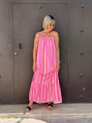 Vestido Swag fucsia.