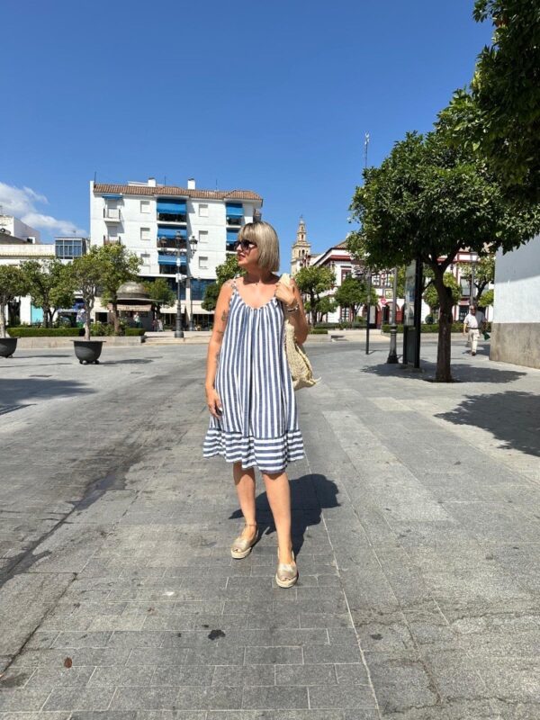 Vestido Sun Beach azul marino. - Imagen 3