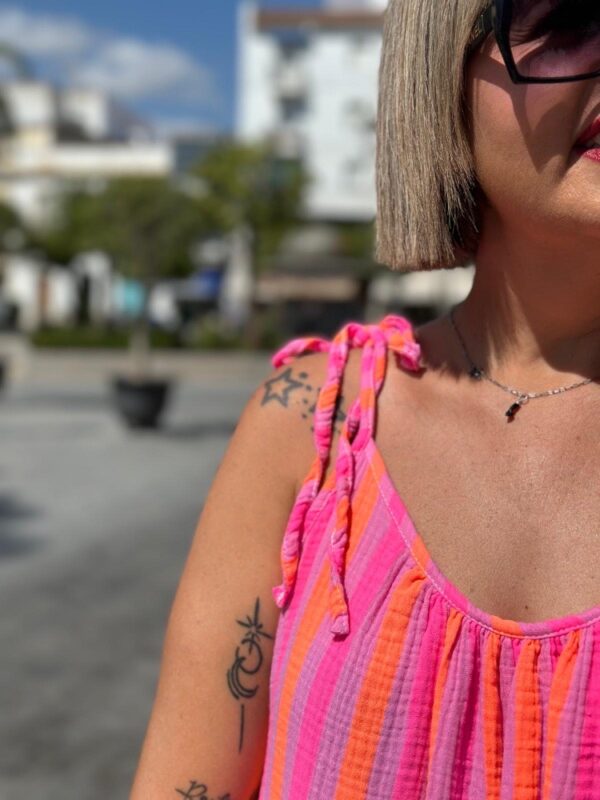 Vestido Sun Beach fucsia. - Imagen 2