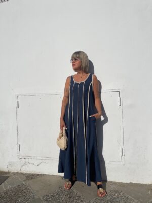 Vestido Zoe azul marino.