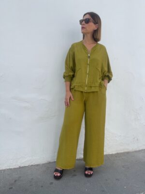 Conjunto Urban glow pistacho.
