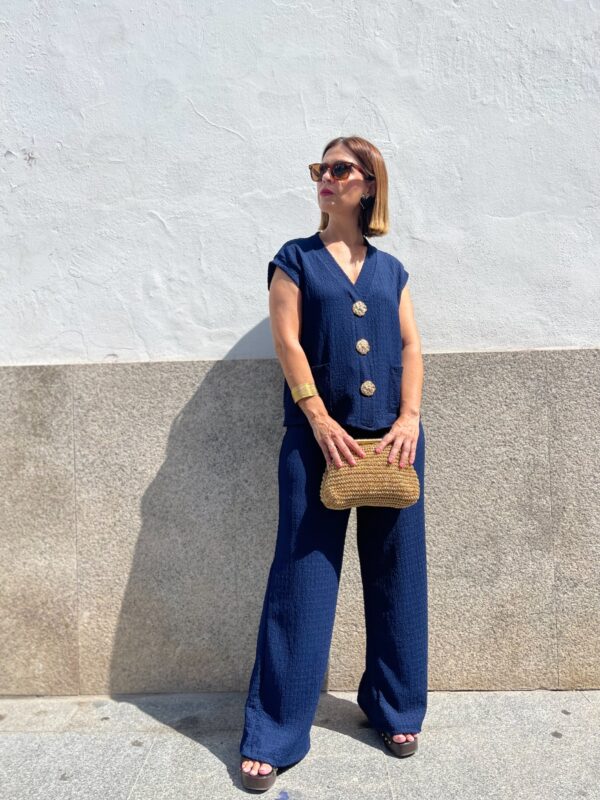 Conjunto Good Vibes blue.