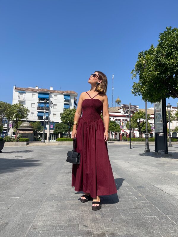 Vestido vida burdeos. - Imagen 3
