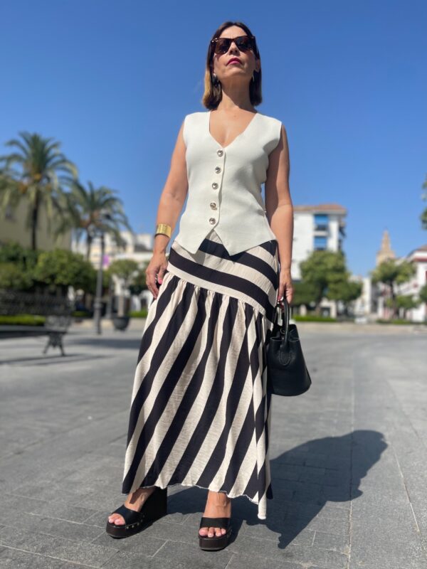 Falda Fair beige-black. - Imagen 4
