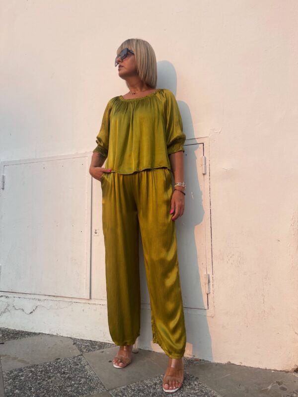 Conjunto Eclipse verde.