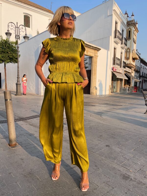 Conjunto Sunset Glow pistacho. - Imagen 4