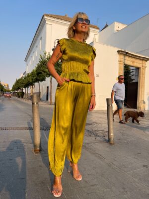 Conjunto Sunset Glow pistacho.