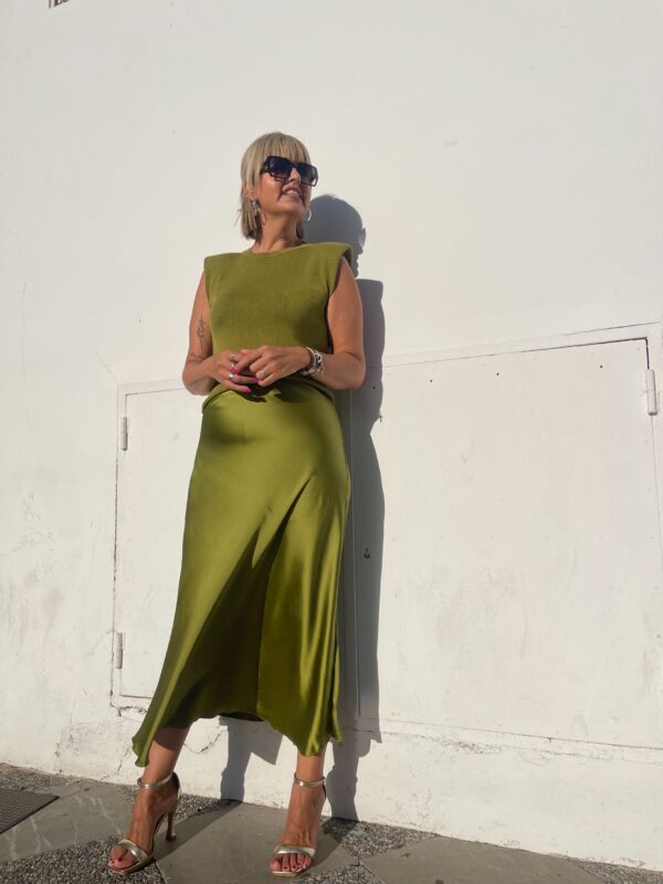 Alda satinada Supremme verde. - Imagen 3