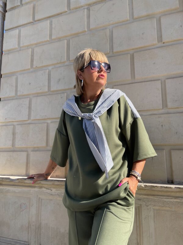 Conjunto Street Glow green. - Imagen 3