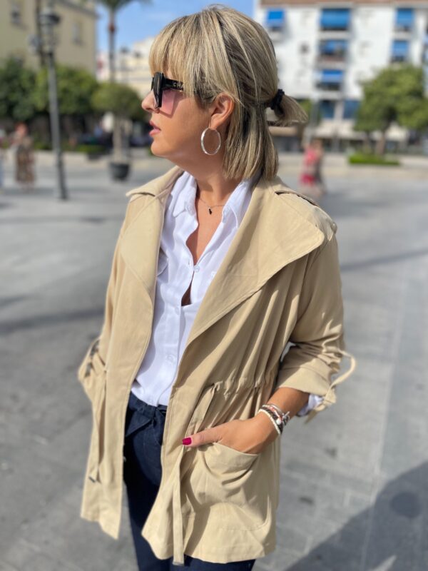 Parka soft beige. - Imagen 2