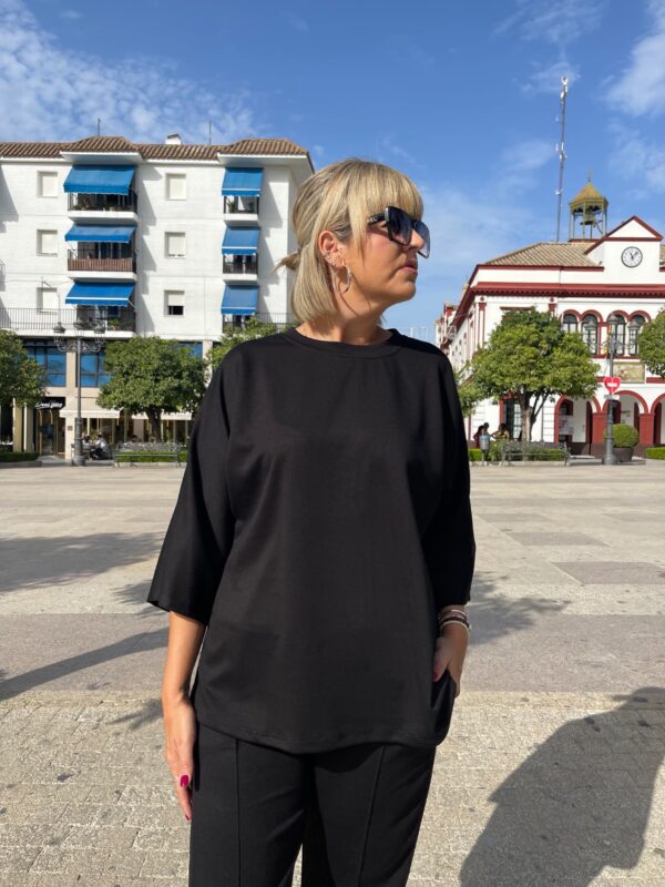 Conjunto Soft Glow negro. - Imagen 3
