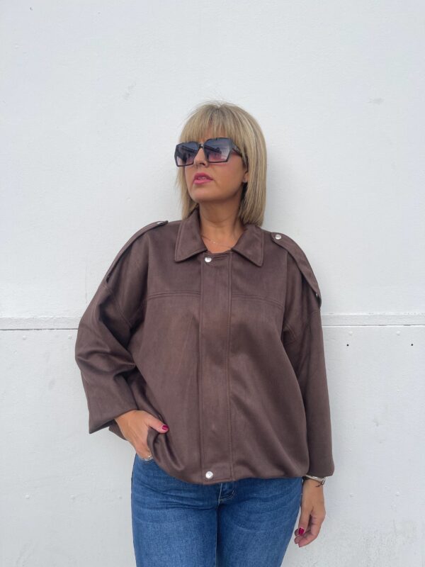 Cazadora Elisee marrón.