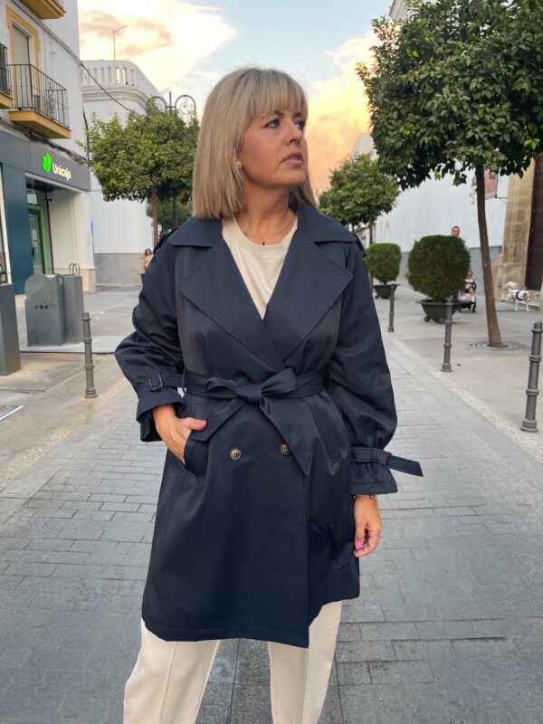 Gabardina premium azul marino. - Imagen 8