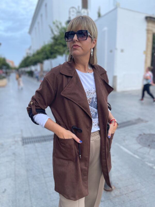 Parka Safari chocolate. - Imagen 4