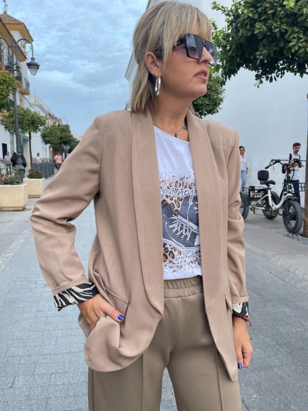 Blazer Zanzíbar camel. - Imagen 2