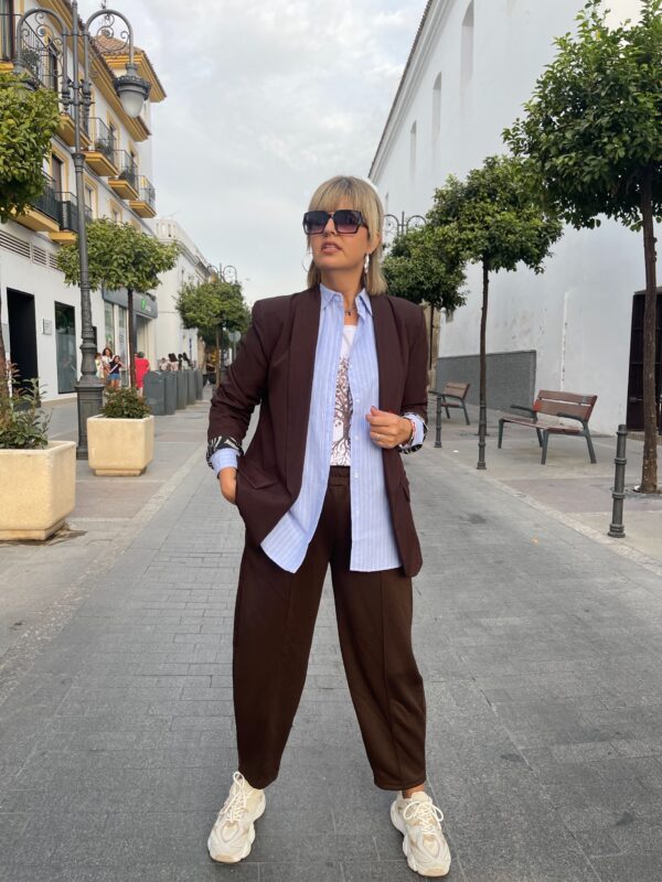 Blazer Zanzíbar marrón chocolate. - Imagen 7