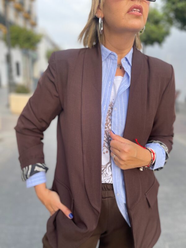 Blazer Zanzíbar marrón chocolate. - Imagen 3