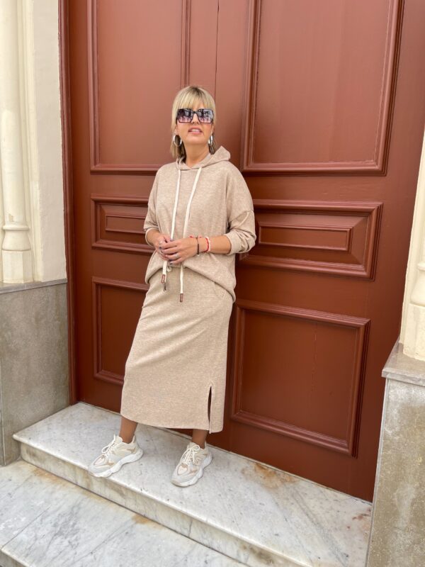 Conjunto Zoe camel. - Imagen 3