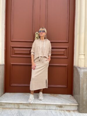 Conjunto Zoe camel.