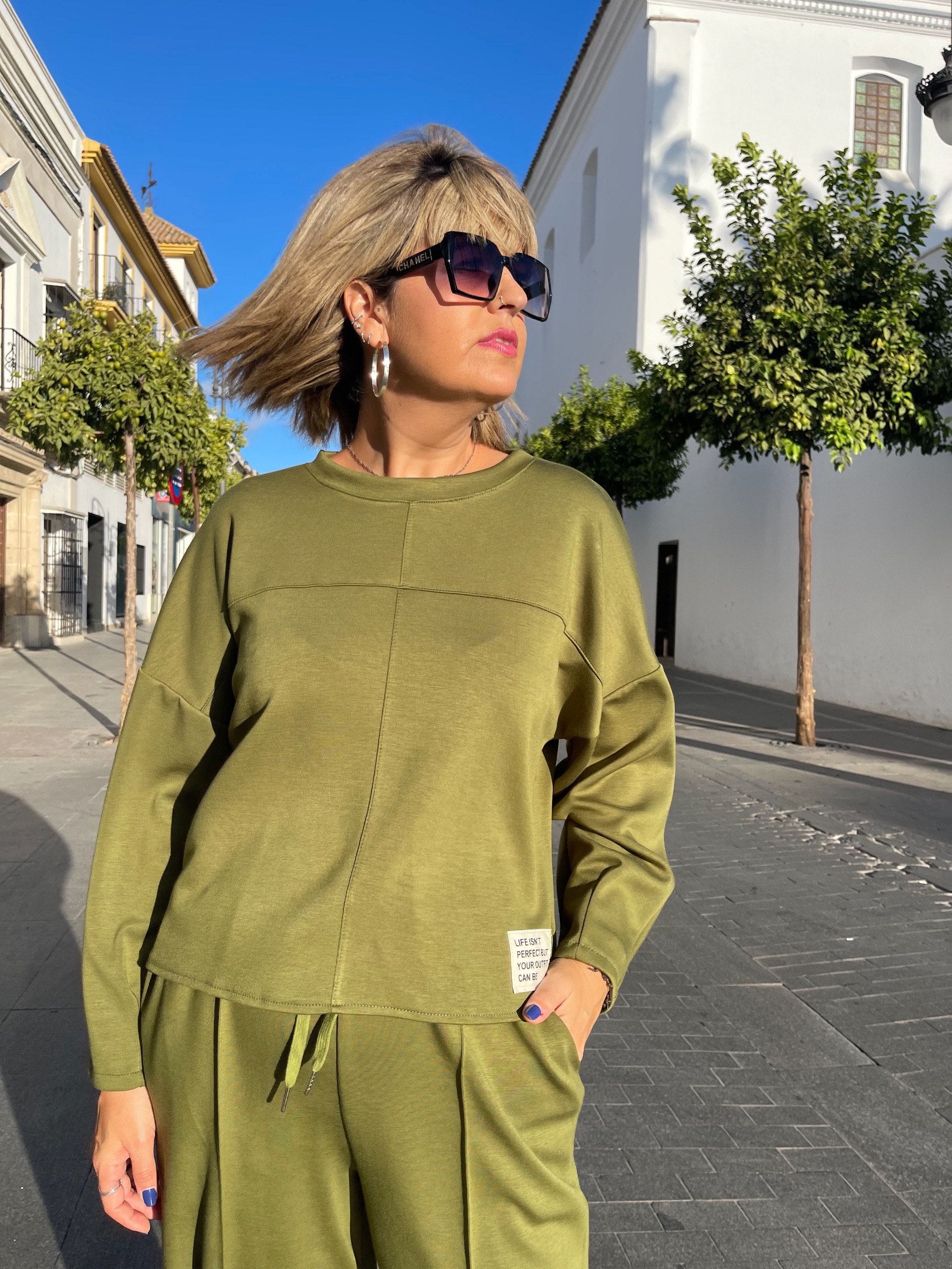 Conjunto Easy Style verde pera. - Imagen 2