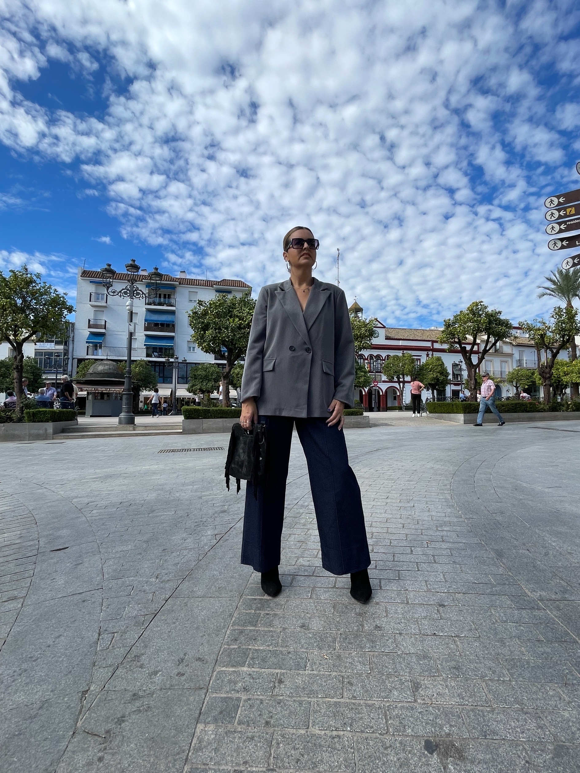 Blazer botones gris. - Imagen 5